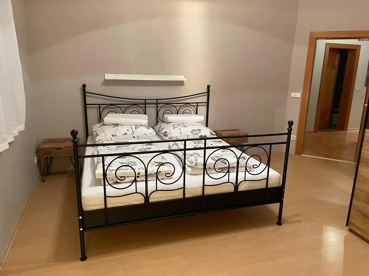 Apartment TopLoft im Ilmtal Hettenshausen